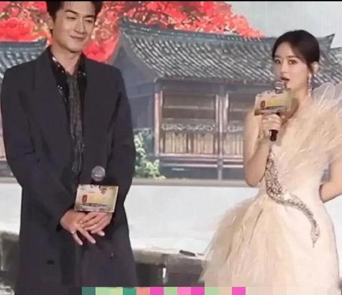 娱乐八卦吃瓜群,揭秘吃瓜群背后的八卦秘闻