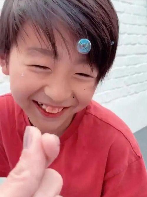 娱乐吃瓜酱小宝贝